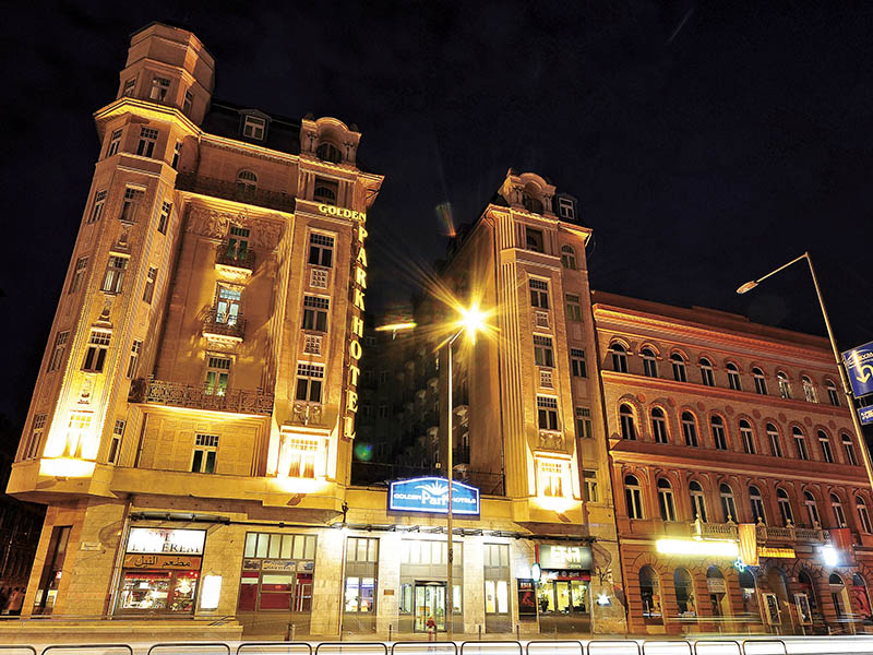 Golden Park Hotel